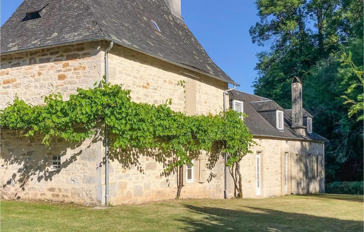 Lovely Home In Sarrazac With Kitchen Cressensac-Sarrazac 0*,  France
