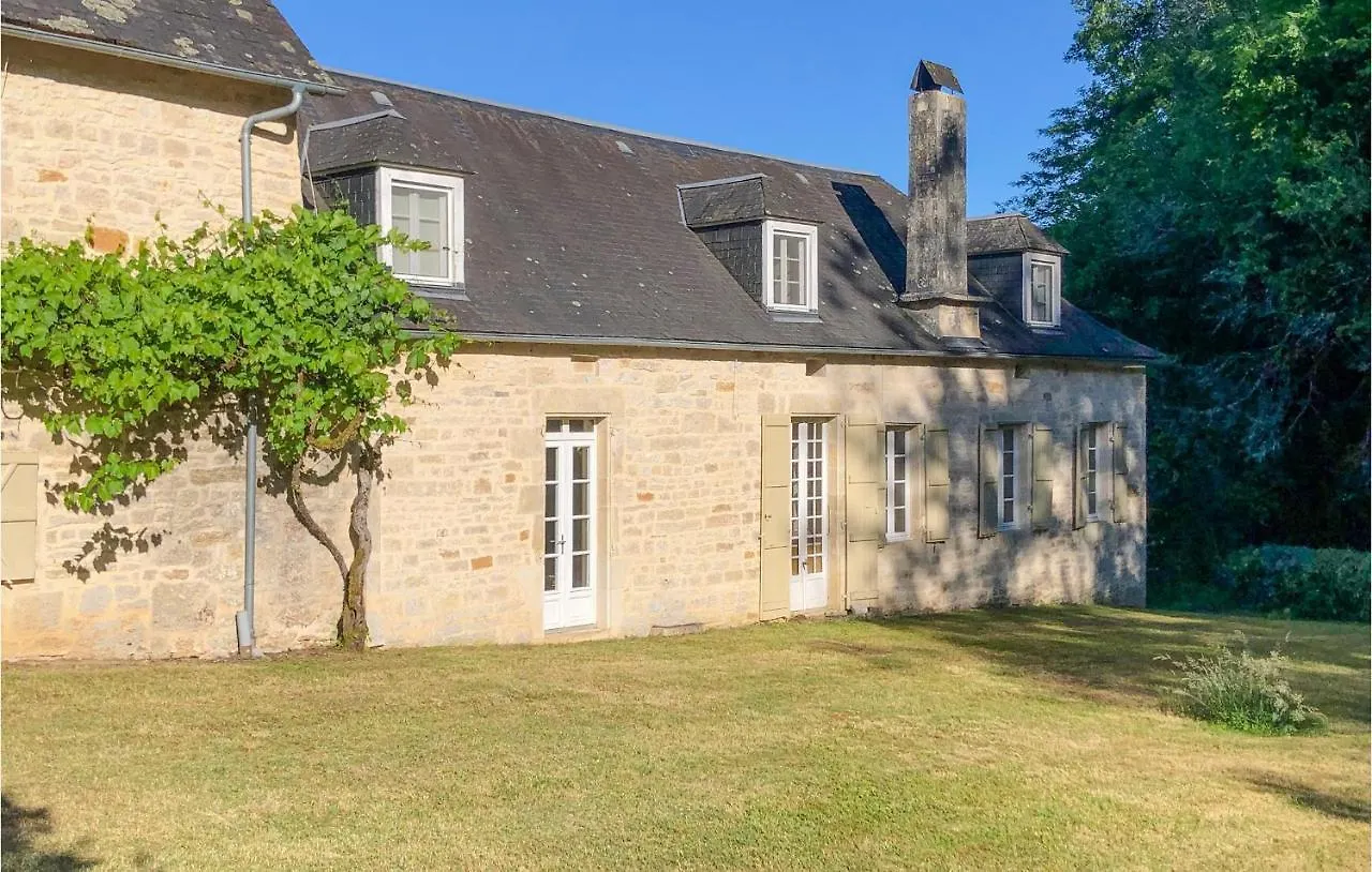 Lovely Home In Sarrazac With Kitchen Cressensac-Sarrazac Holiday home