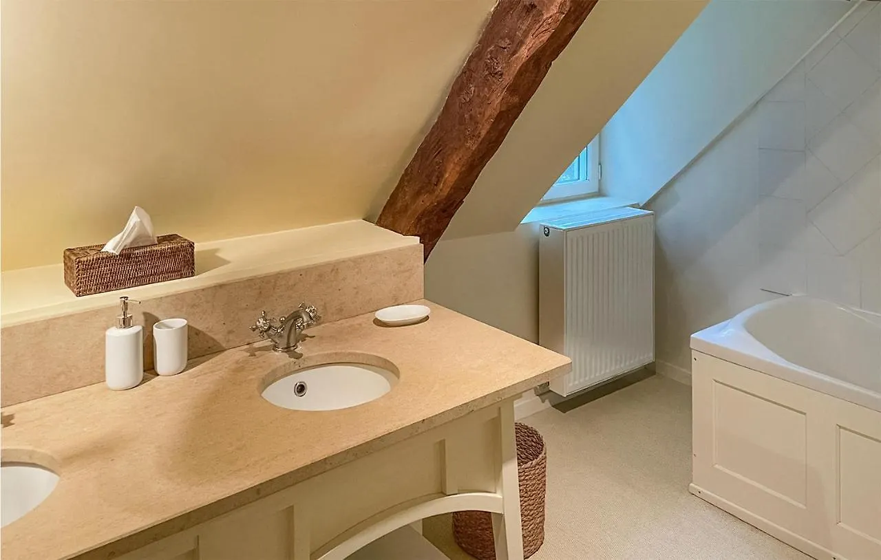 Holiday home Lovely Home In Sarrazac With Kitchen Cressensac-Sarrazac France
